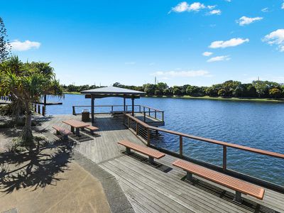 2 Lanai Close, Parrearra