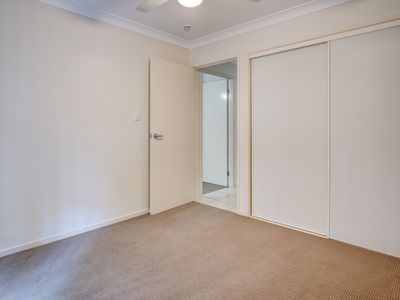 1 / 1 O'Connor Place, Upper Coomera