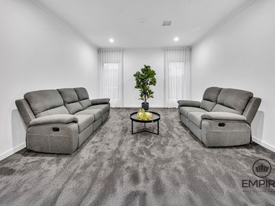 45 Stonefox Circuit, Clyde North