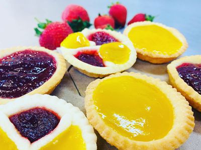 Bargain  Bayside Bakery for sale