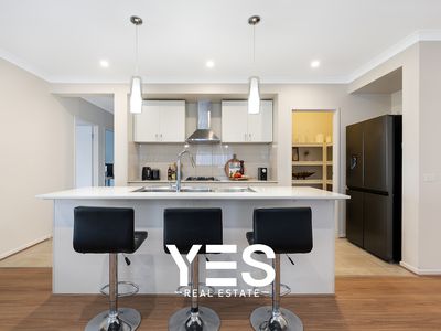 37 St Clair Avenue, Cranbourne West