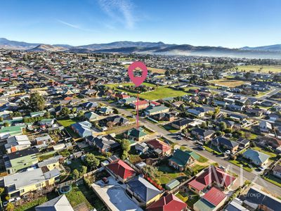 12 Melissa Street, Brighton