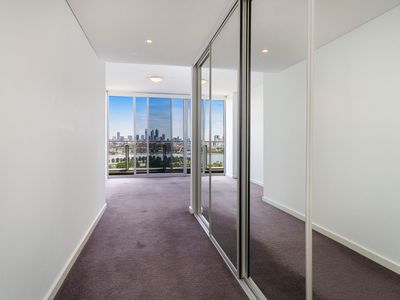 1502 / 19 The Circus, Burswood