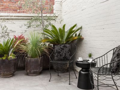 8 West Beach Road, St Kilda West