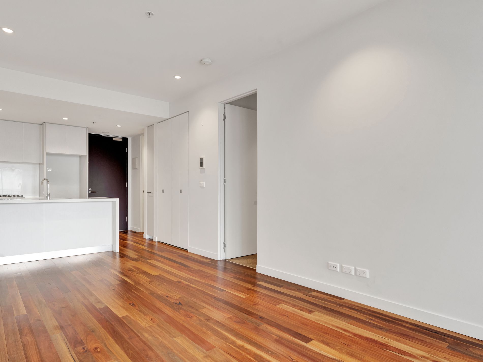 927 / 18 Albert Street, Footscray