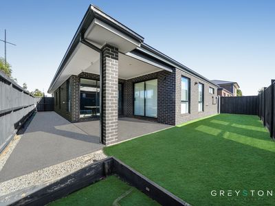 61 Bingham Circuit, Thornhill Park