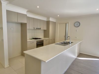 26 Ambleside Avenue, Wyndham Vale