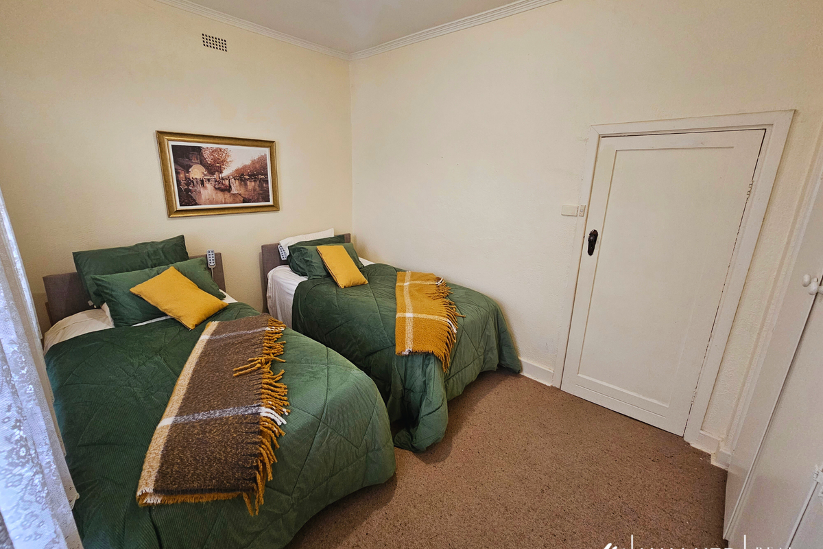 16 Saunders Street, Kyabram