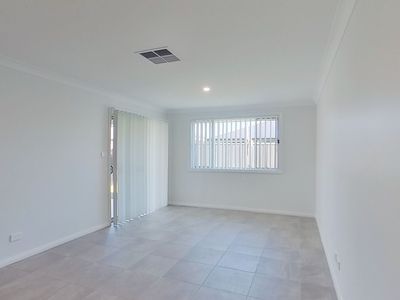 22A Boyd Avenue, Dubbo