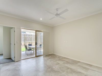4 a Sallyanne Street, Doolandella