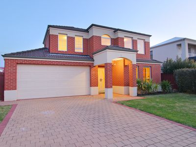 13 Kingsway Gardens, Canning Vale