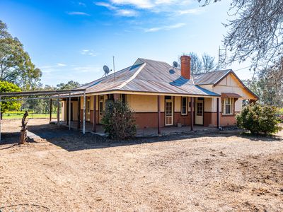 312 Merri Meric Road, Henty