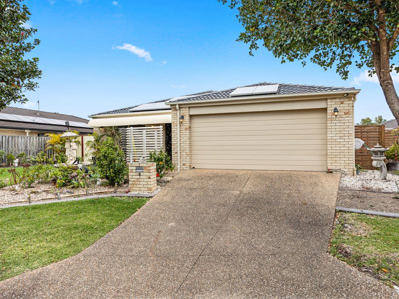 8 Kennedy Court, Urraween