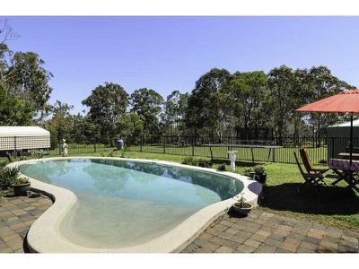 4 Illoura Place, Cooroibah