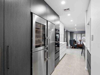 1 / 132 Royal Street, East Perth