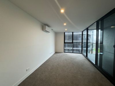 1205 / 6 Furzer Street, Phillip