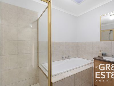 19 / 21 Graham-Michele Place, Keysborough
