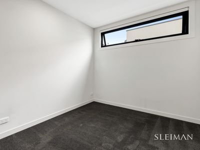 1 / 53 Surrey Drive, Keilor East