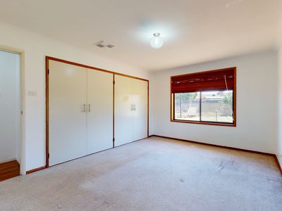 7 Barlow Court, Dubbo