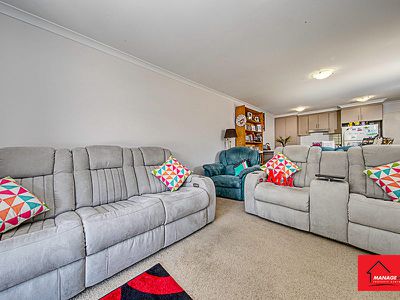 24 Rag Holmes Street, Macgregor