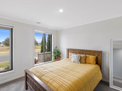 23 Larkspur Way, Charlemont