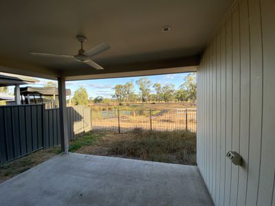 21 Raven Crescent, Moranbah