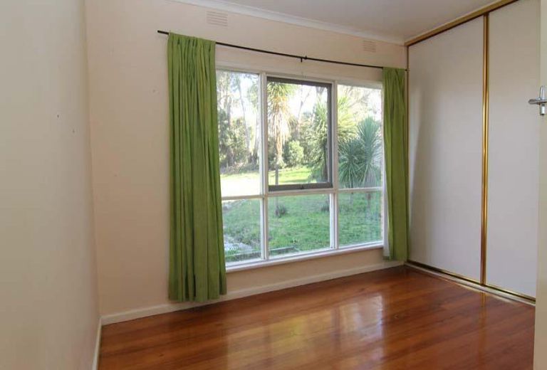 319 Blackburn Road, Mount Waverley