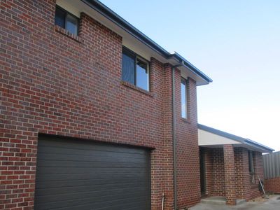 5B The Rise, Dapto