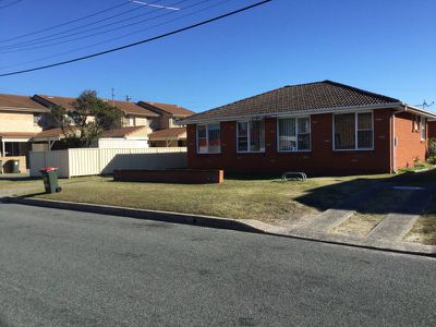 4 / 98 Kurrajong Street, Windang