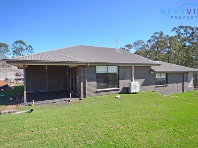 17 Wedgetail Street, Fletcher