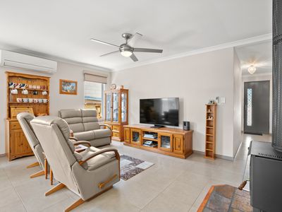 27 Chestnut Way, Baldivis