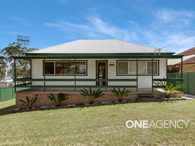 41 Grandview Street, Erowal Bay