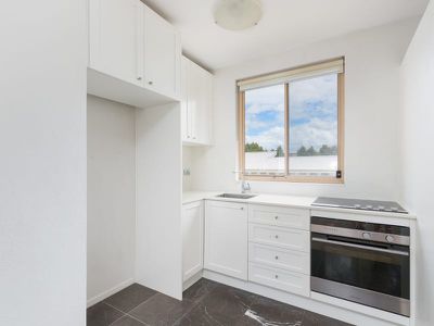 6 / 92 Moonbie Street, Summer Hill