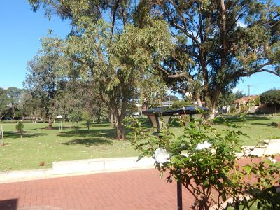 2/42 Dover Road, Scarborough