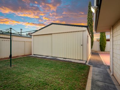 21 Henderson Drive, Somerville