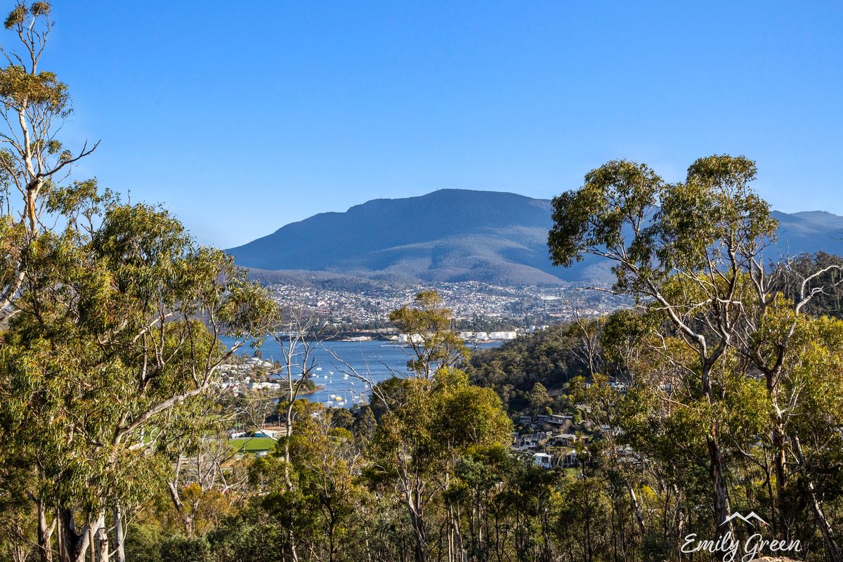 18 Florelyn Terrace, Geilston Bay