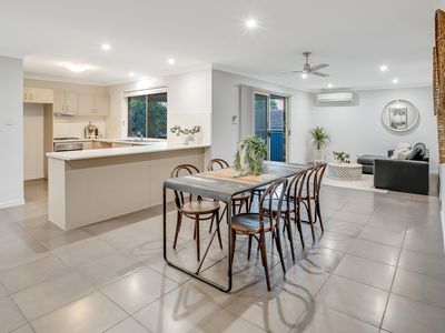 8 Kyah Close, Kallangur