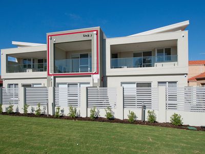 7/90 Albert Street, Osborne Park