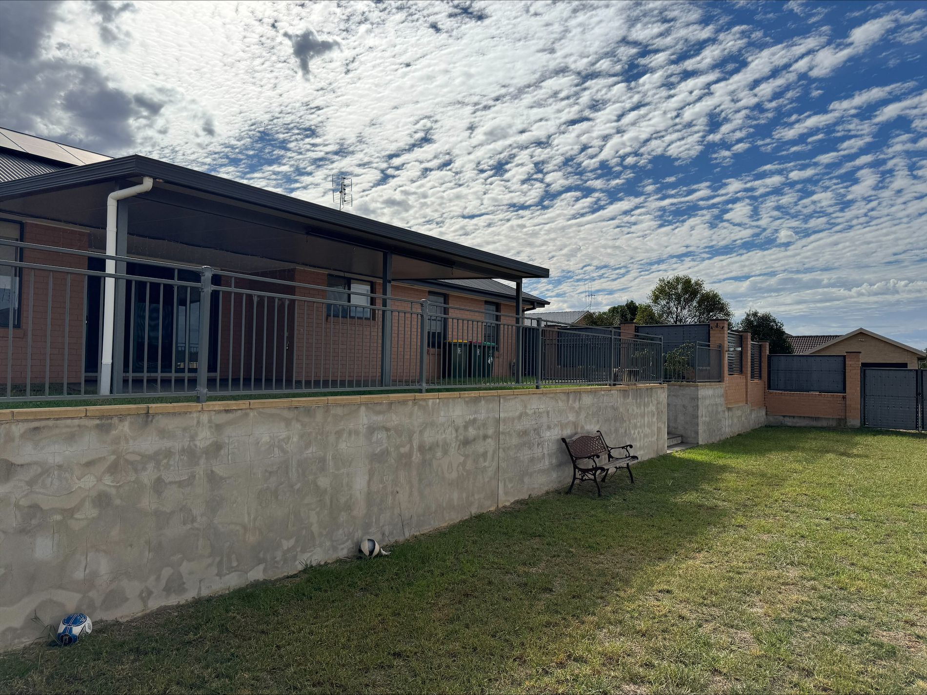 9 Vaucluse Place, Parkes