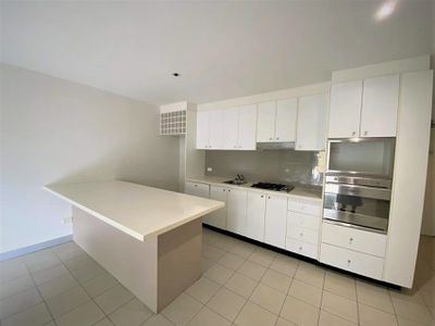 9 / 32 Rosehill Street, Redfern