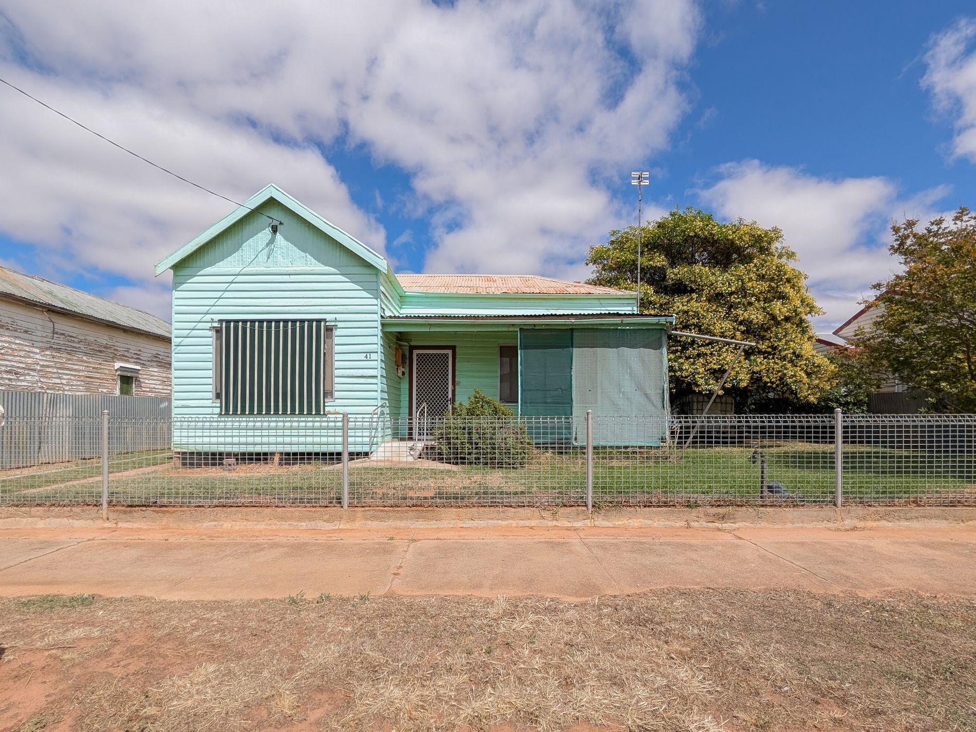 41 Sutcliff Street, Sea Lake