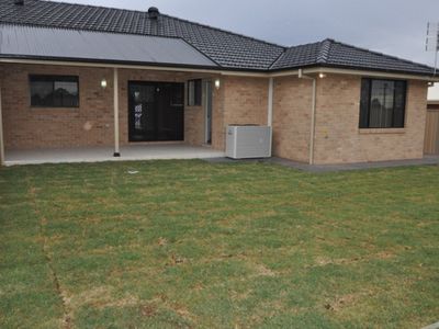 7 Terrazzo Court, Dubbo