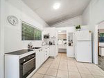 61 Fretwell Road, White Rock