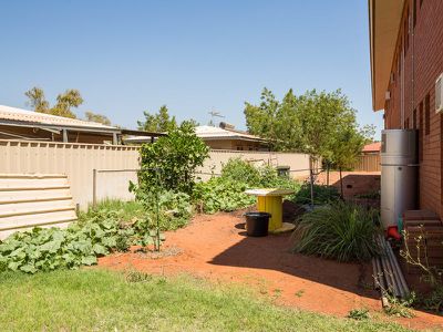4 / 2 Limpet Crescent, South Hedland