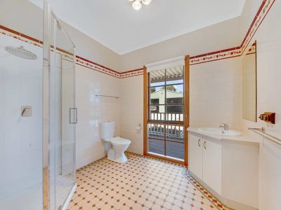 18 Sheridan Ct, Rutherglen