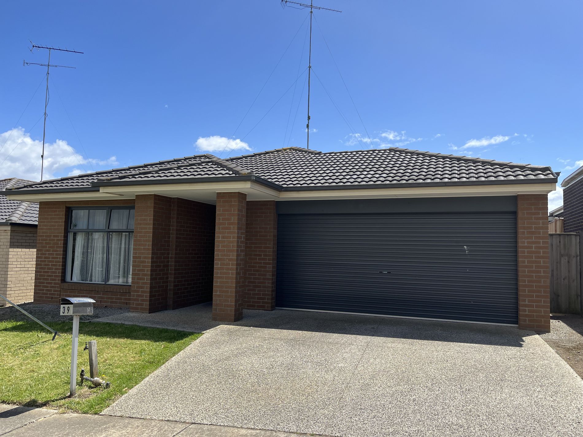 39 Paraffin Drive, Leopold