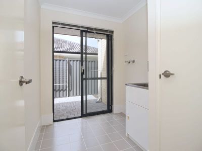 33 Elm Way , Baldivis