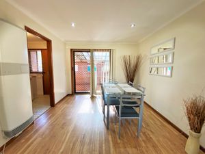 1 / 359 Wilson Street, East Albury