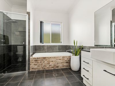 48 Gemini Way, Narrawallee