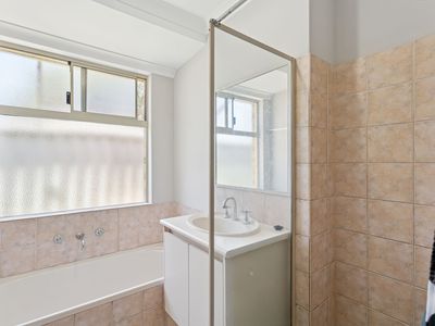 15 Mattner Square, Lockridge